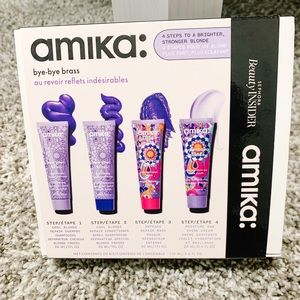 amika Bye Bye Brass Set